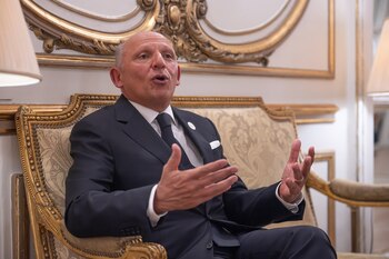 Antes del evento, el fundador