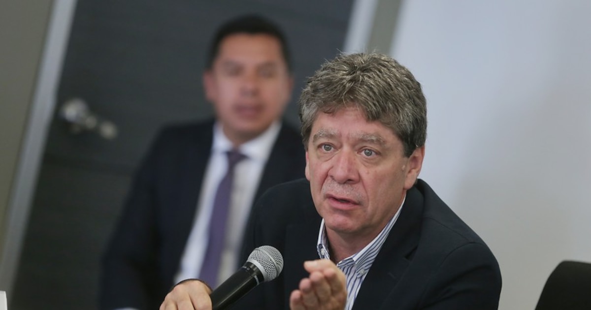 ¡Alerta en Argentina! Bruce Mac Master advierte: El sistema de salud está al borde del colapso si no aumenta la financiación