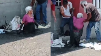 Adulta mayor cae en coladera sin tapa en Ecatepec