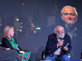 Judith Gociol y Juan Sasturain: la audacia y el gusto de Daniel Divinksy a la hora de elegir autores
