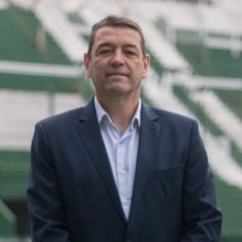 Oscar Tucker, Club Banfield