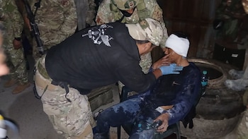 Rescatan a ocho trabajadores secuestrados en Pataz tras operativo conjunto de las Fuerzas Armadas y la Policía. (Foto: X/@CCFFAA_PERU)