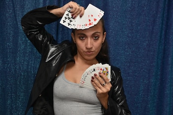 "La magia no tiene edad, no tiene género, no tiene nada. Recibe a todos por igual", asegura la ilusionista de 23 años (Gentileza de prensa)