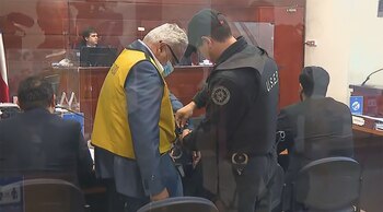 Durante el inicio del juicio,