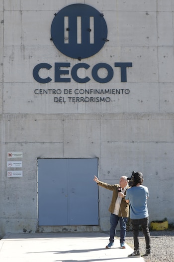 El ingreso al Centro de