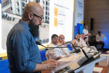 Carlos Carrillo defiende su gestión