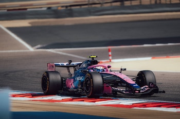 Colapinto en acción sobre el