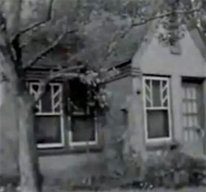 La fachada de la casa de los Rogers donde sucedieron los crímenes