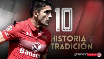 Julián Quiñones se encuentra en