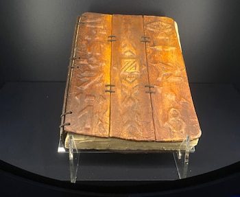 Libro de los "Antiguos textos