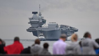 El buque cargará dos escuadrones