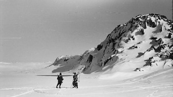 Los soldados de la Operación Haudegen firmaron su rendición meses después del final de la guerra en Europa (Instituto Leibniz de Geatro Exterior)