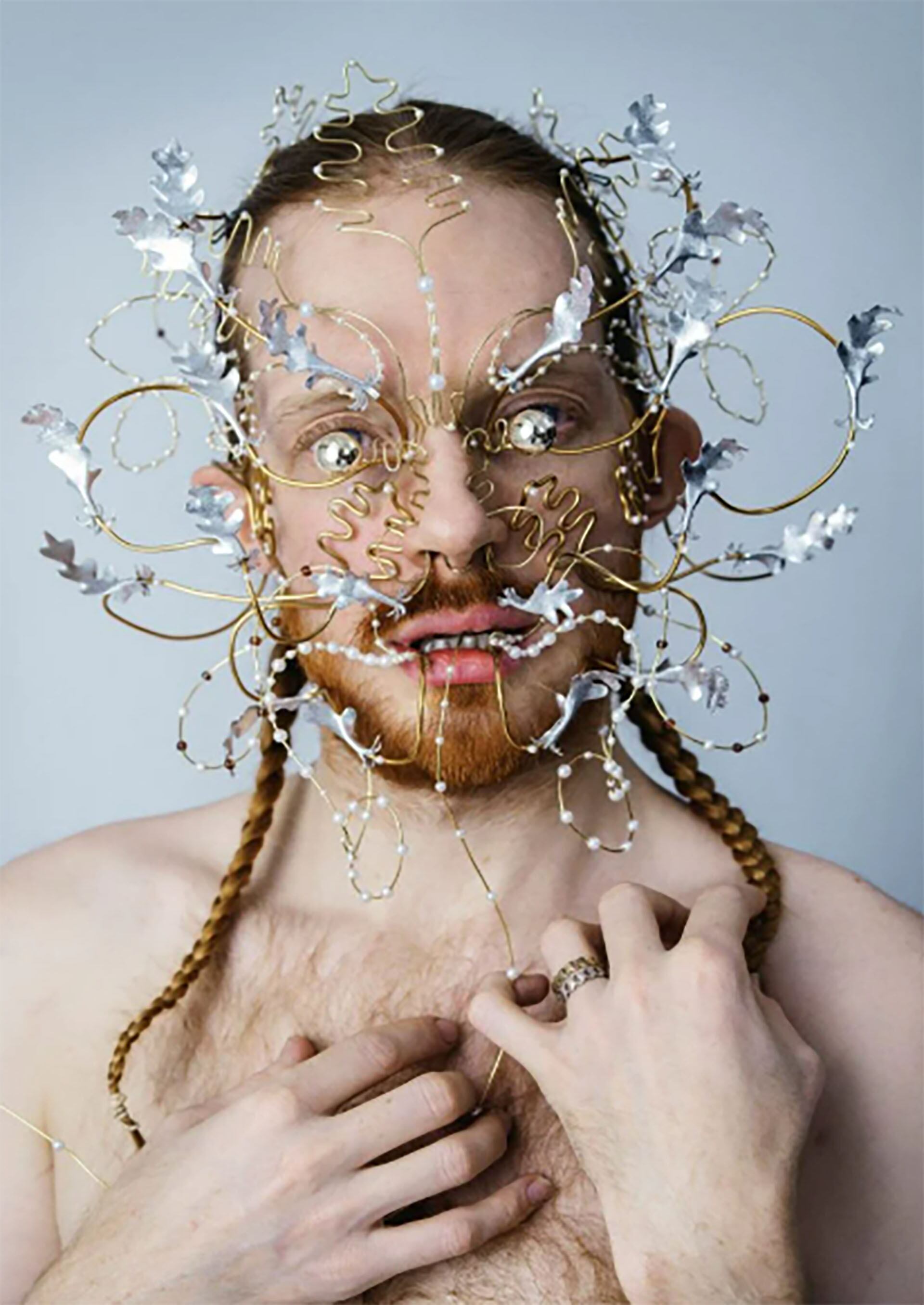 Una máscara de James Merry (James Merry, Greenman, 2017Tim Walker)