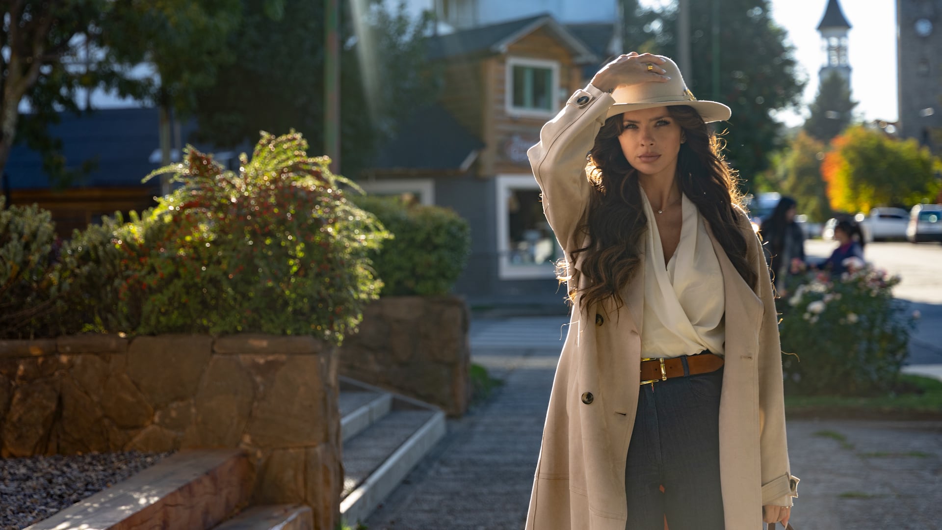 Hija del fuego: la venganza de la bastarda explora la venganza y el misterio en la Patagonia argentina, con China Suárez como protagonista en Disney+. (Disney+)