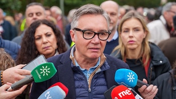 Vox apunta a Gavira como