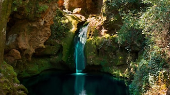 La escapada de Córdoba perfecta para esta primavera: una ruta familiar por cascadas, fuentes y minas romanas