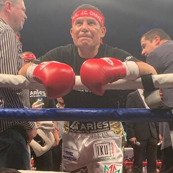 Julio César Chávez ahora realiza