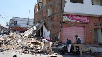 Casi dos semanas después del terremoto en Colombia, la Organización Internacional de las Migraciones alertó que hay comunidades a las que aún no les llegan ayudas