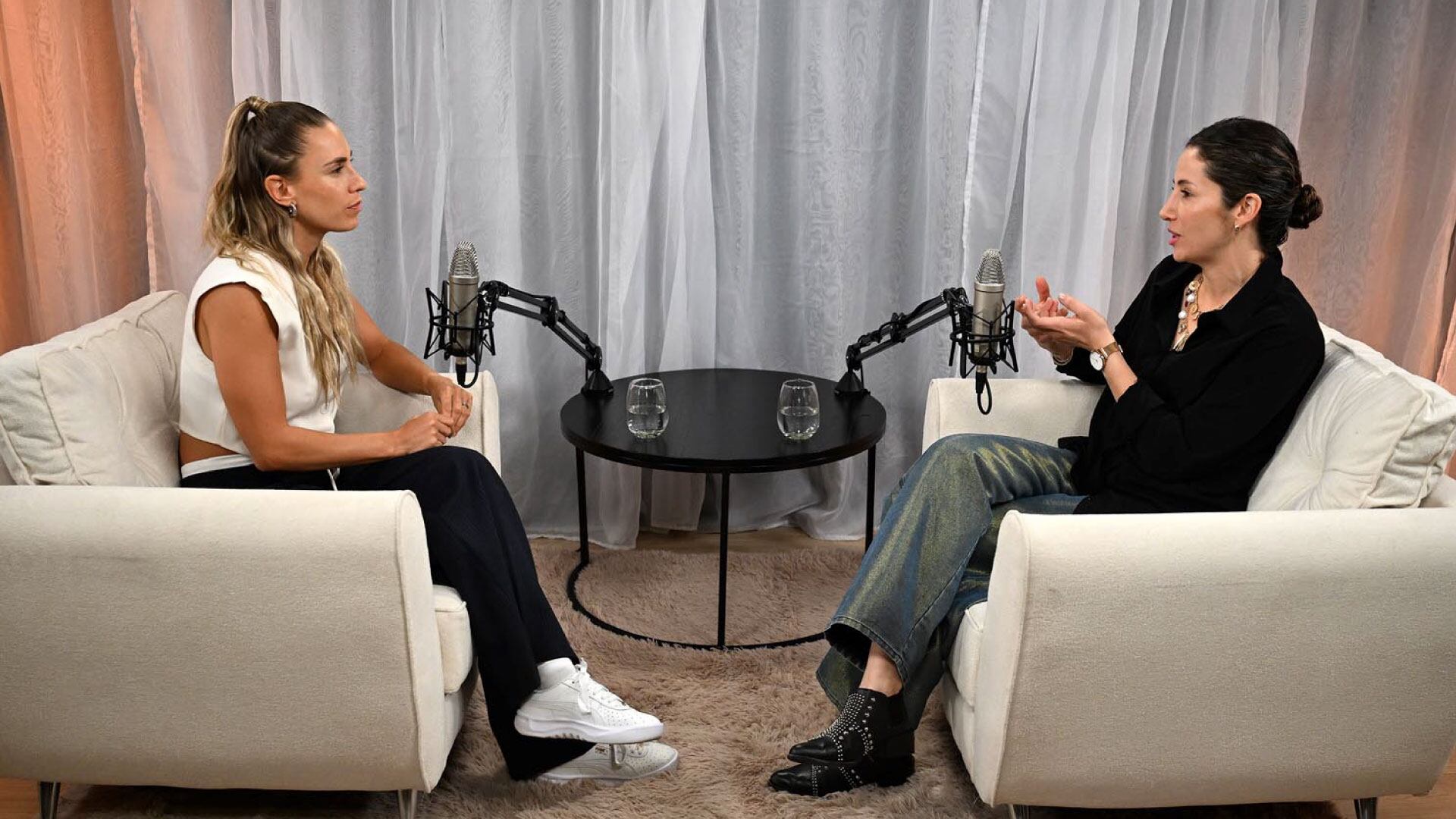 Manipular los granos puede causar más inflamación y retrasar la recuperación de la piel