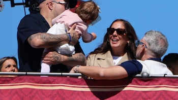 Anabel Pantoja comparte el Lunes Santo con Kiko Rivera y Lola García