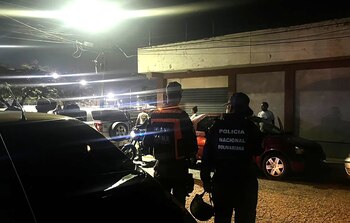 Los uniformados impiden a familiares reclamar por