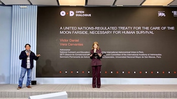 Víctor Vera impulsa iniciativa internacional para proteger el lado opuesto de la Luna de potencias espaciales. (Foto:FB/@rsgovperu)
