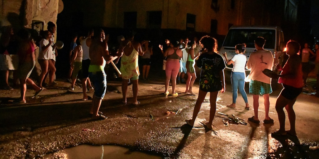 Nueva protesta en Cuba contra el régimen de Miguel Díaz-Canel por los constantes apagones: “¿Hasta cuándo el abuso?” - Infobae