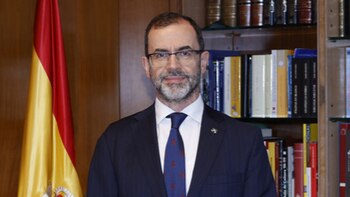 Quién es Camilo Villarino, jefe