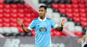 Renato Tapia lesionado con Celta