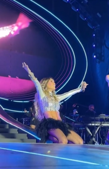 Anahí sorprende a sus fans