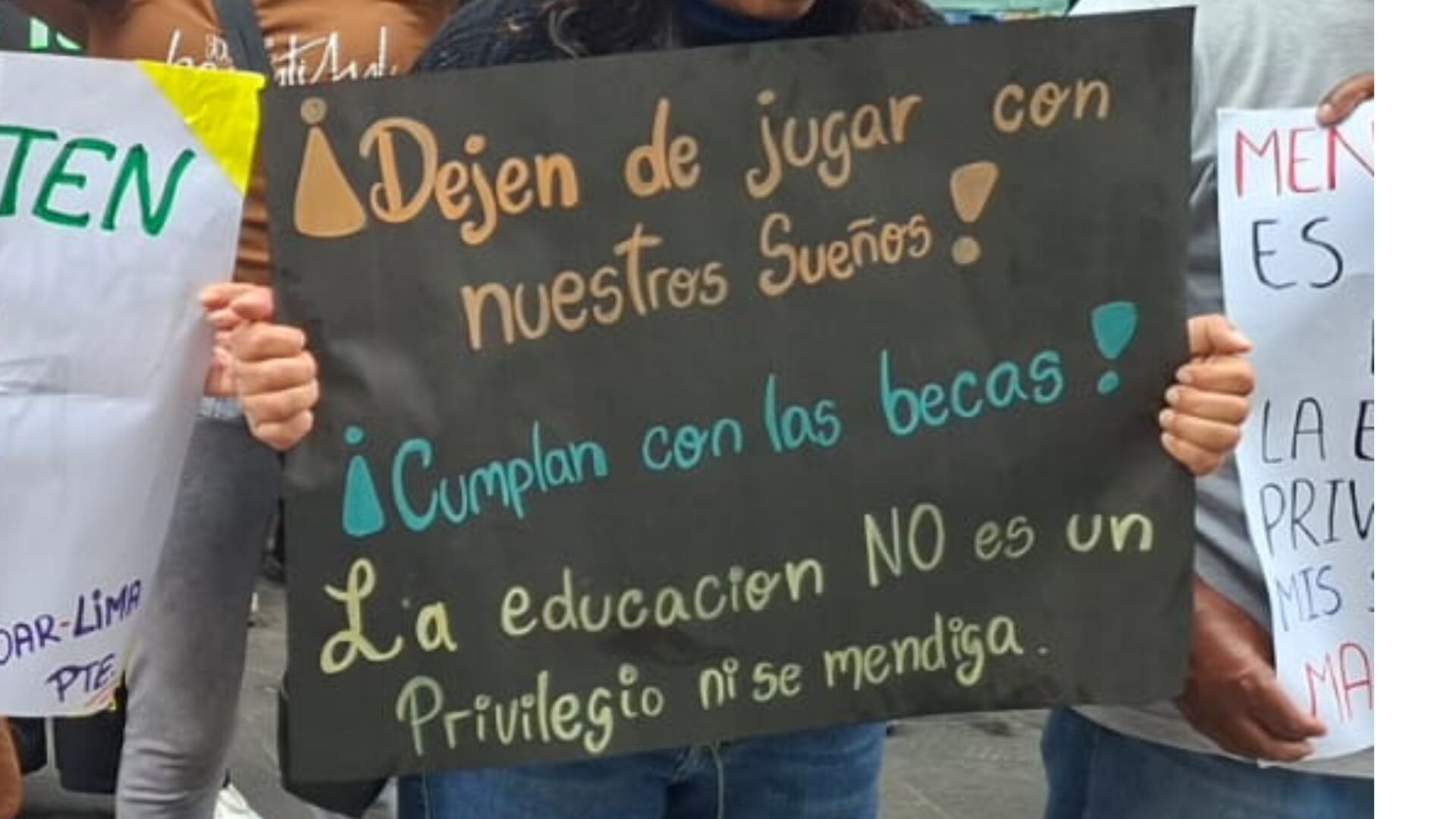 El limbo de los postulantes, Beca 18 deja historias de frustración y lucha| Foto: Renajuv