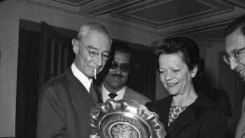 La UNI invitó a Oppenheimer