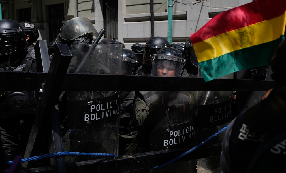 Un periodista boliviano fue secuestrado y torturado tras cubrir un acto electoral en El Alto Un periodista boliviano fue secuestrado y torturado tras cubrir un acto electoral en El Alto