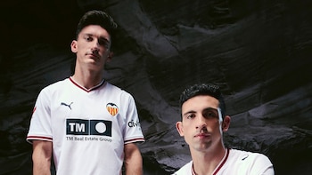 El Valencia y Puma homenajean a la despedida de Mestalla en la camiseta de 2026-27