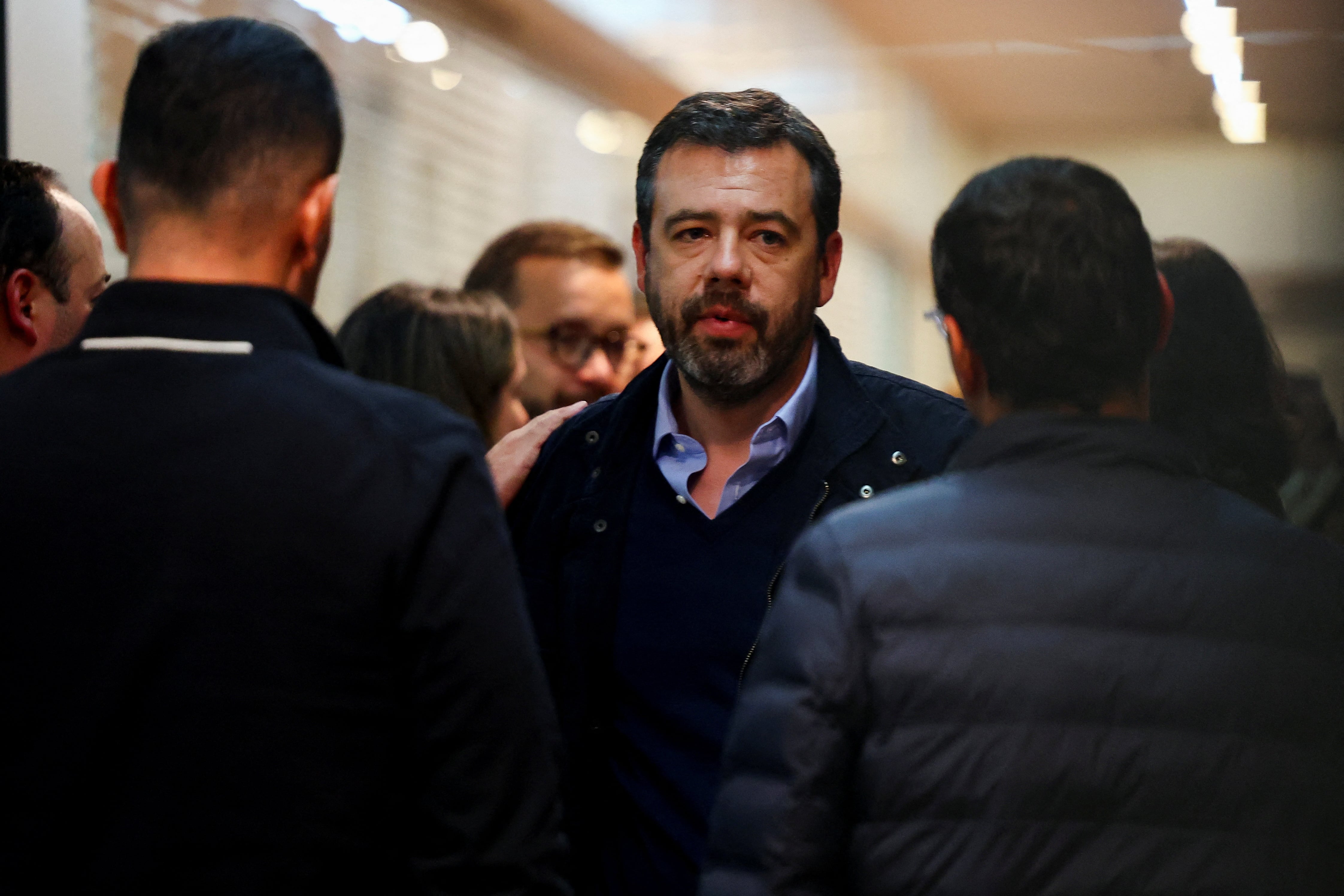 Carlos Fernando Galán, alcalde de Bogotá, rechazó el atentado contra Miguel Uribe Turbay - crédito Luisa Gonzalez/REUTERS