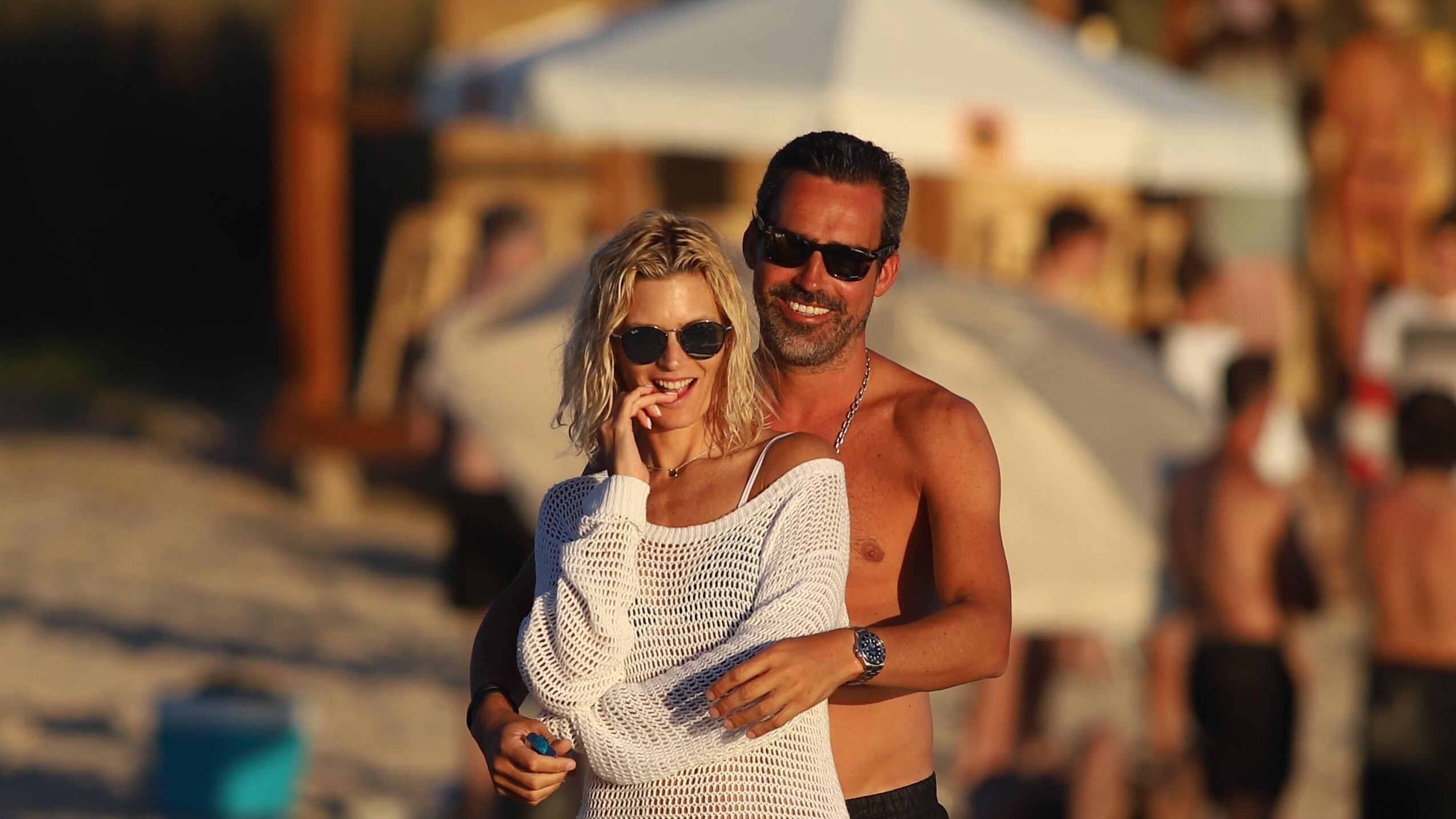 Pia Slapka y Daniel Gabrielli comenzaron su relación en el verano de 2024 en Punta del Este (RS Fotos)