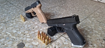 La PNC reporta el decomiso anual de entre 4,000 y 5,000 armas de fuego ilegales, un factor que alimenta el sicariato y dificulta las investigaciones en Guatemala.
