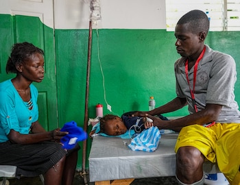 El desplazamiento masivo es consecuencia directa de los enfrentamientos entre bandas rivales (Europa Press)