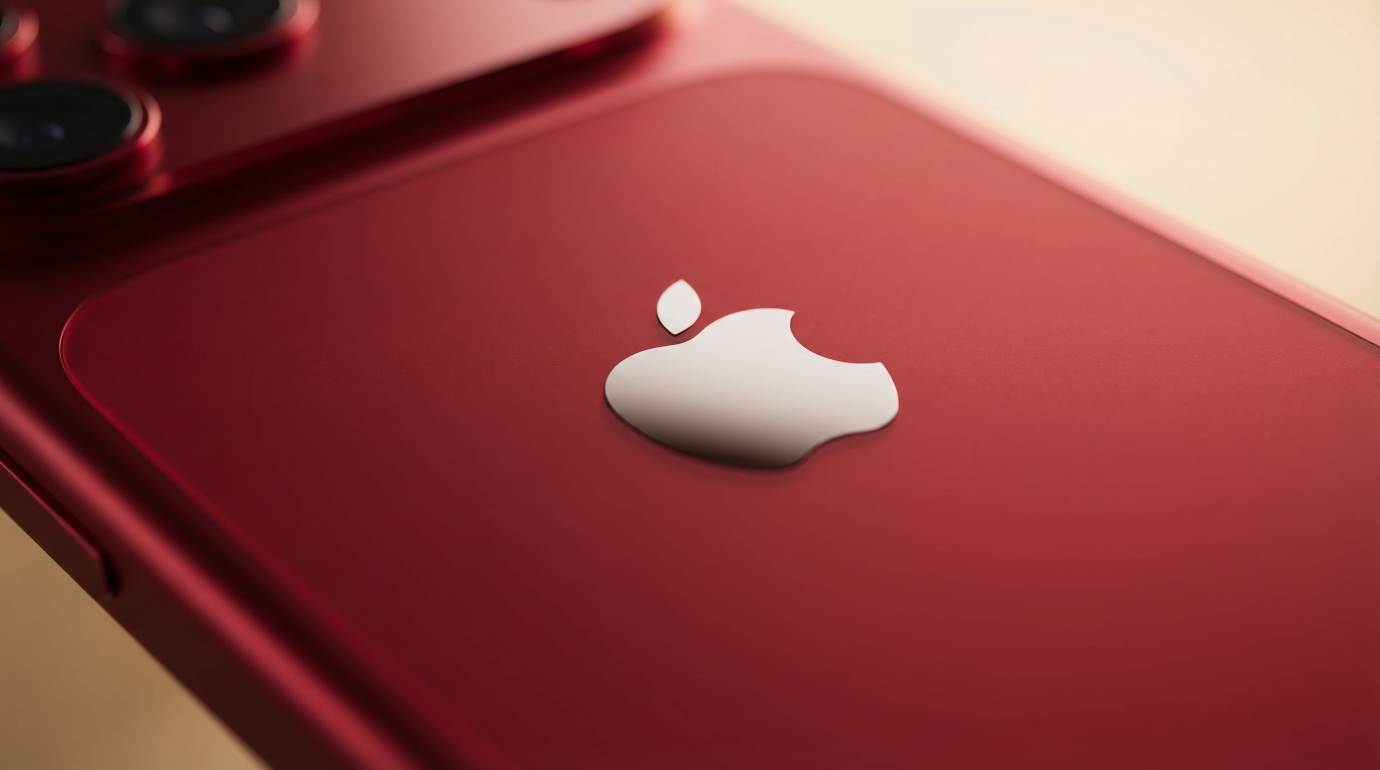 La serie iPhone 18 Pro apostaría por el color rojo como gran novedad en su diseño para 2026. (Imagen Ilustrativa Infobae)