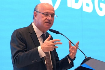 El presidente del Banco Interamericano de Desarrollo (BID), Ilan Goldfajn, habla durante la inauguración del evento 'LAC Transport Forum 2026' el martes en Miami, Florida (EE.UU.) (EFE/Alberto Boal)