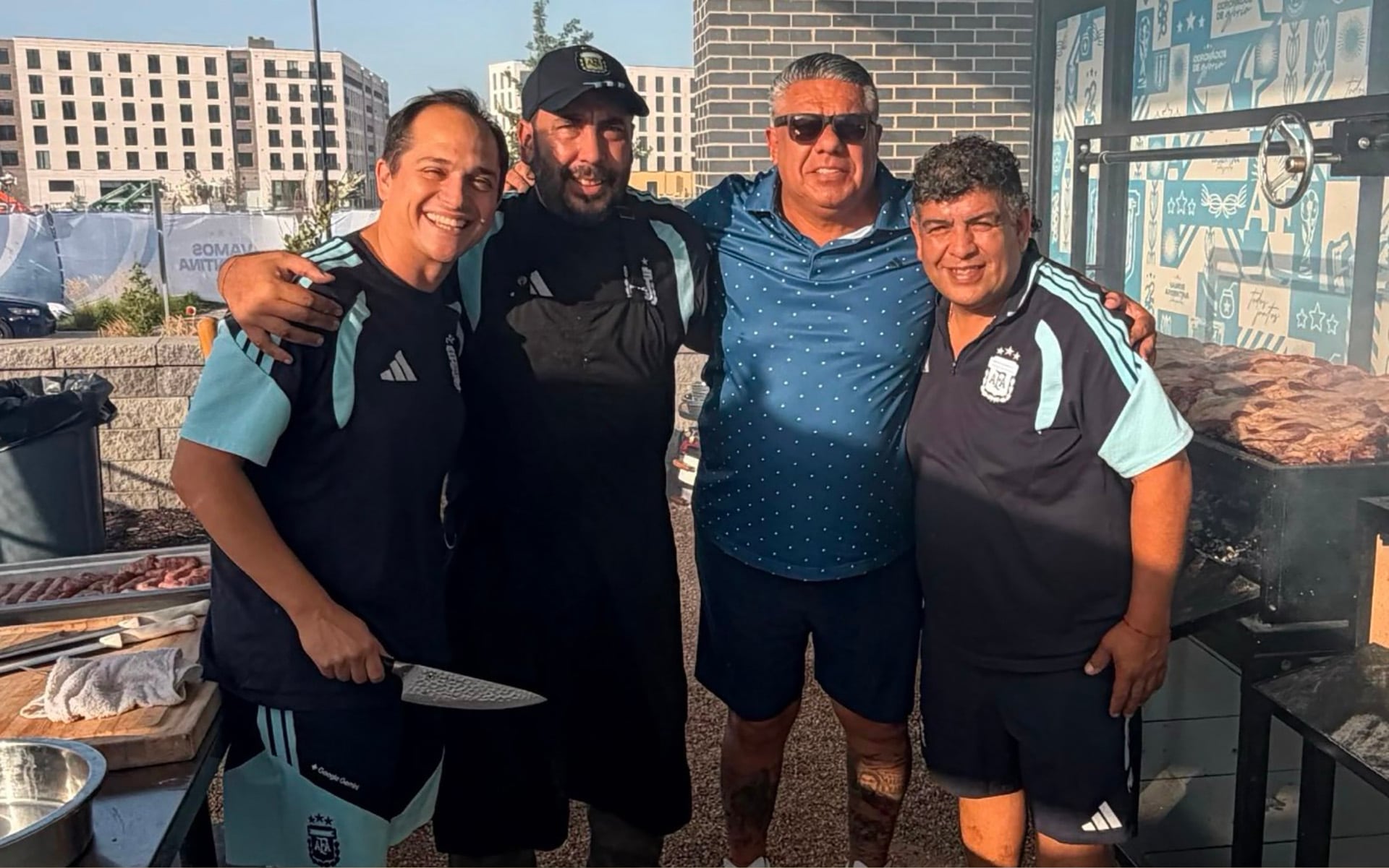 Los cocineros y Tapia, un clásico de la convivencia argentina