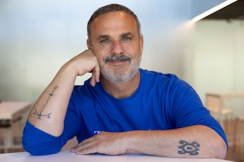 Ángel León hará este año la primera siembra de la zostera, su proyecto de cereal marino (EFE/Javier Etxezarreta)