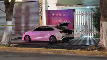 Dos policías fueron emboscados y