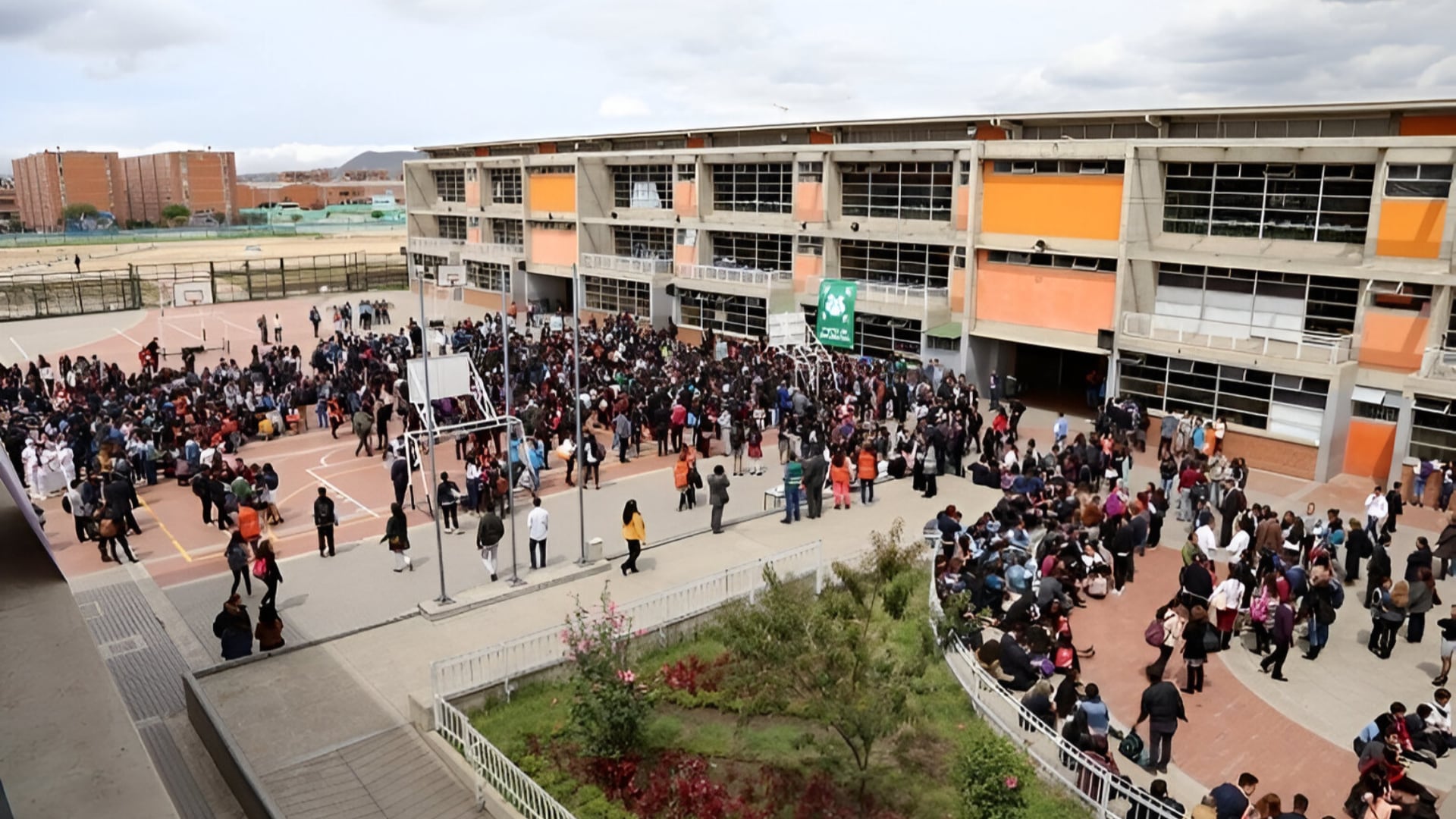 La Secretaría de Educación de Bogotá definió el calendario académico 2026 mediante la Resolución 2433 para las instituciones oficiales de preescolar, básica y media - crédito Secretaría Distrital de Gobierno