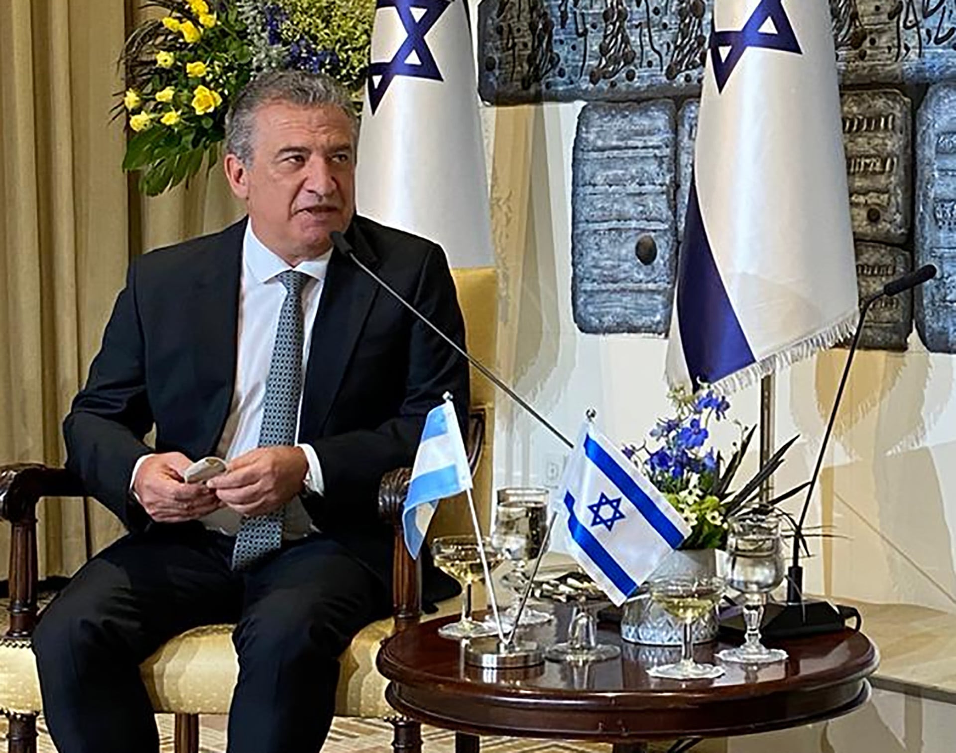 Siendo embajador de Israel, Alberto Fernández le pidió la renuncia