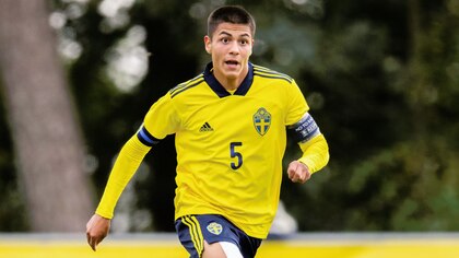 Matteo Pérez se distancia de Perú: sorprendió en entrenamientos y fue convocado a la selección absoluta de Suecia para amistosos FIFA