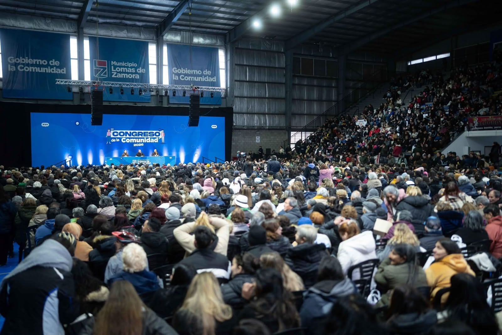 El Congreso de la Comunidad de Lomas de Zamora reunió a más de 6.000 vecinos en el Parque de Lomas para debatir 108 proyectos locales.