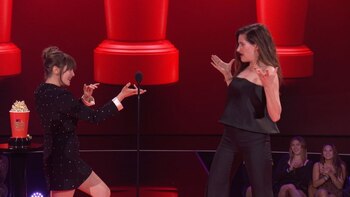 Elizabeth Olsen y Kathryn Hahn