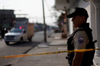 La Policía de Ecuador graduó