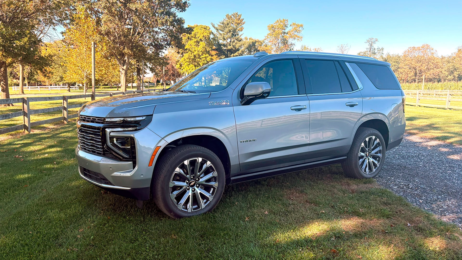 El Chevrolet Tahoe ya se había mostrado en las acciones de verano en la Costa argentina. Es una de las apuestas más fuertes de GM en el segmento de SUV grandes para el mercado argentino. (Infobae)
